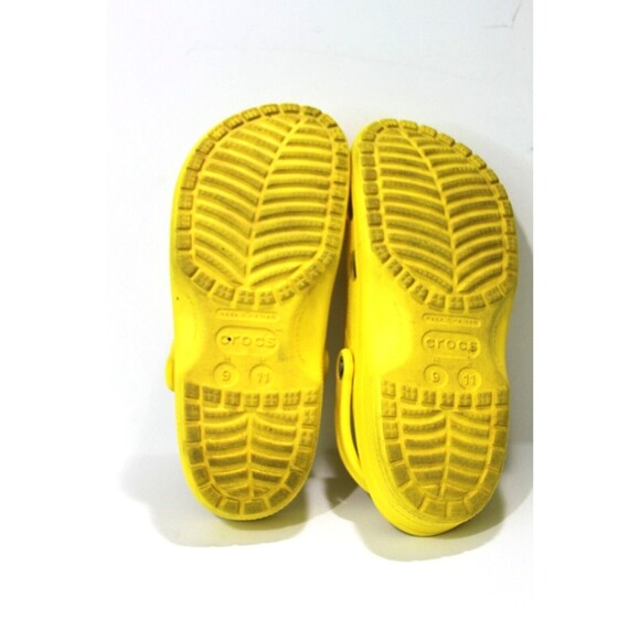 Crocs Adult Men Size 9 Women Size 11 Clogs Waterproof Slip On Shoe Lemon Yellow - Picture 6 of 8